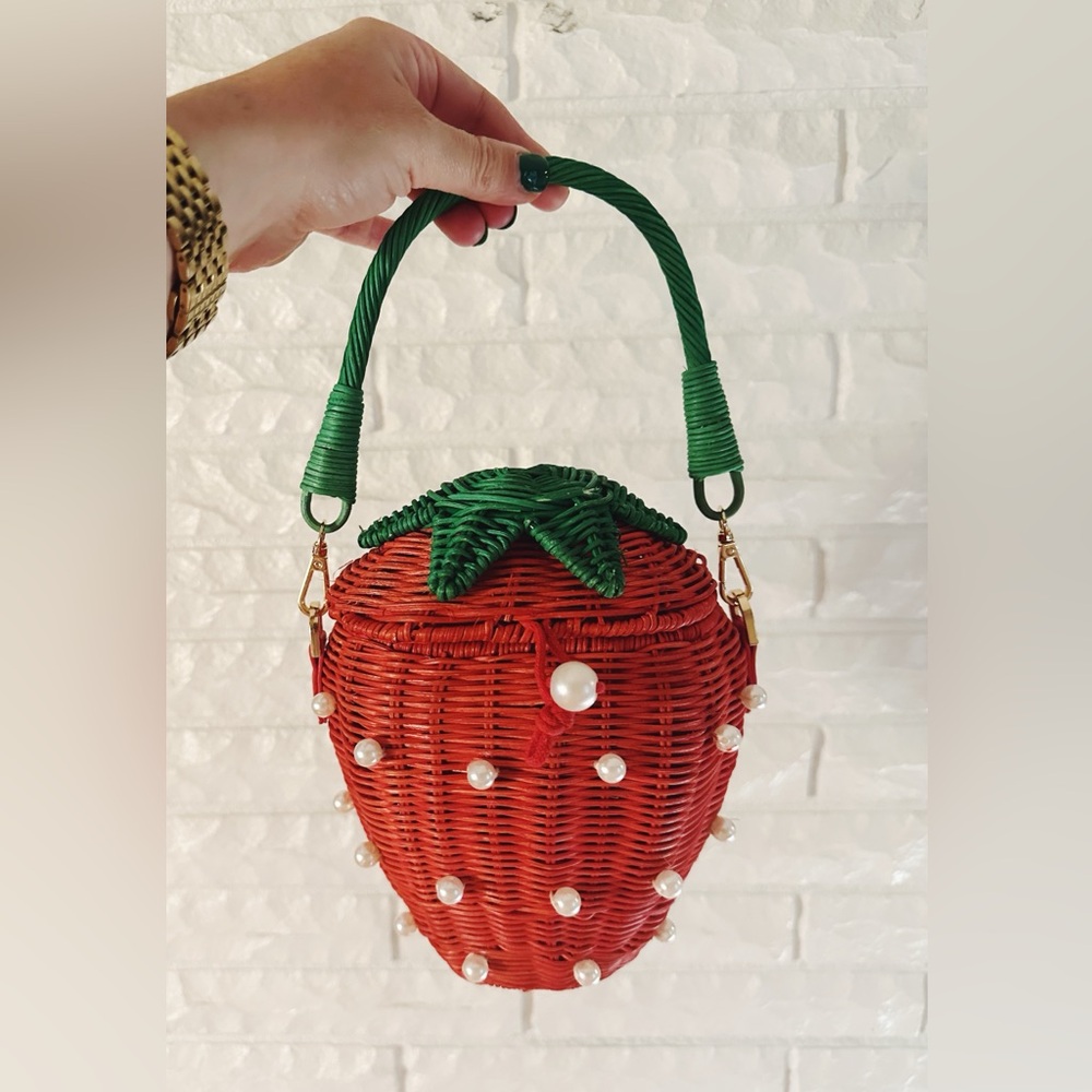Kate Spade x Target Strawberry Wicker Purse NWOT - Picture 4 of 7